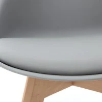 Chaises Design Gris Et Bois Clair Massif (lot De 2) PAULINE -Boutique Miliboo chaises design gris et bois clair massif lot de 2 pauline 42533 5bb7645681afd 1200 675