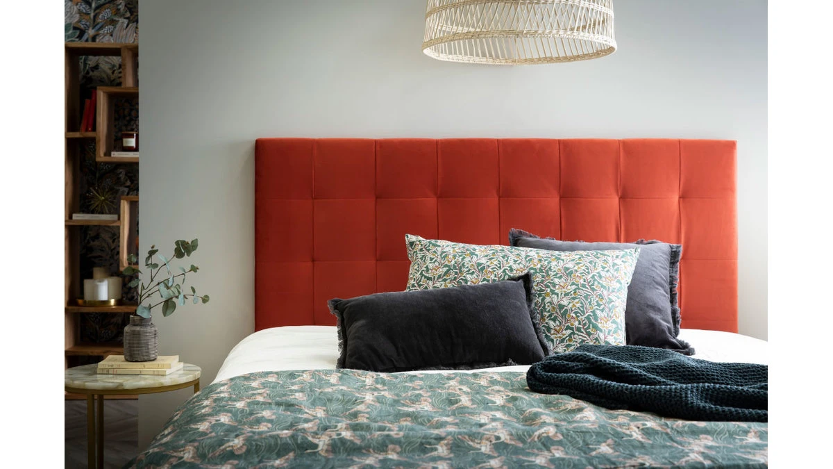 Tête De Lit Capitonnée En Tissu Velours Terracotta L160 Cm HALCIONA 7 Tête De Lit Capitonnée En Tissu Velours Terracotta L160 Cm HALCIONA – Image 5
